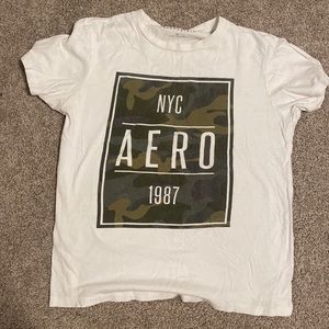 unisex Aeropostale medium white tee shirt